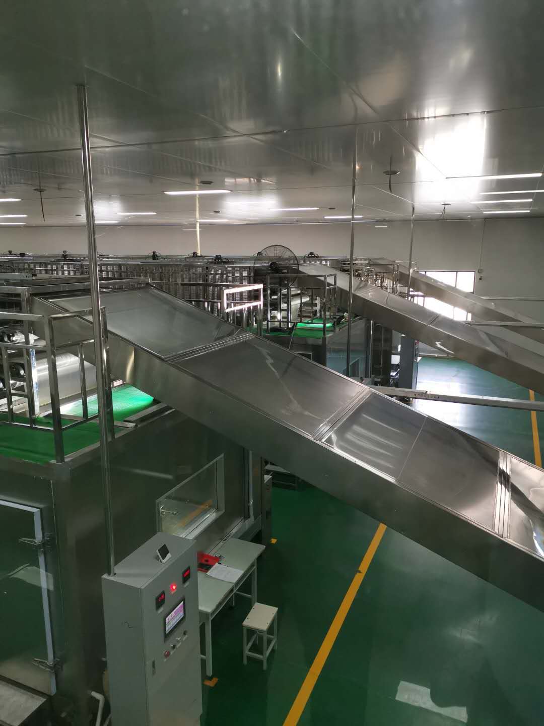 全自動(dòng)紅薯粉條機(jī)