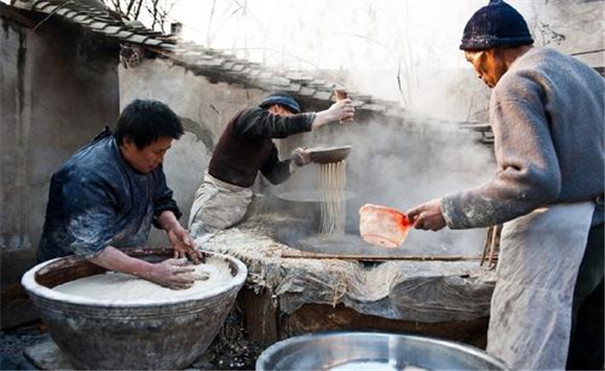 漏瓢式紅薯粉條機 漏瓢式紅薯粉條機