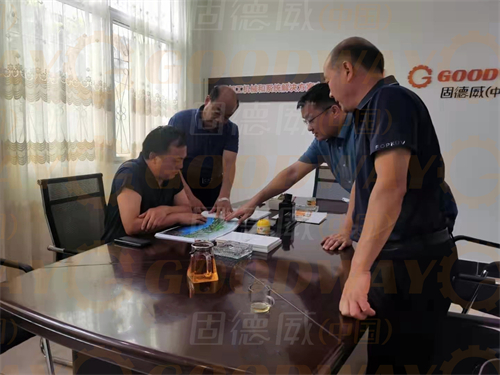 方城縣政協(xié)領(lǐng)導(dǎo)到固德威公司開(kāi)展&ldquo;萬(wàn)人助萬(wàn)企&rdquo;調(diào)研活動(dòng)